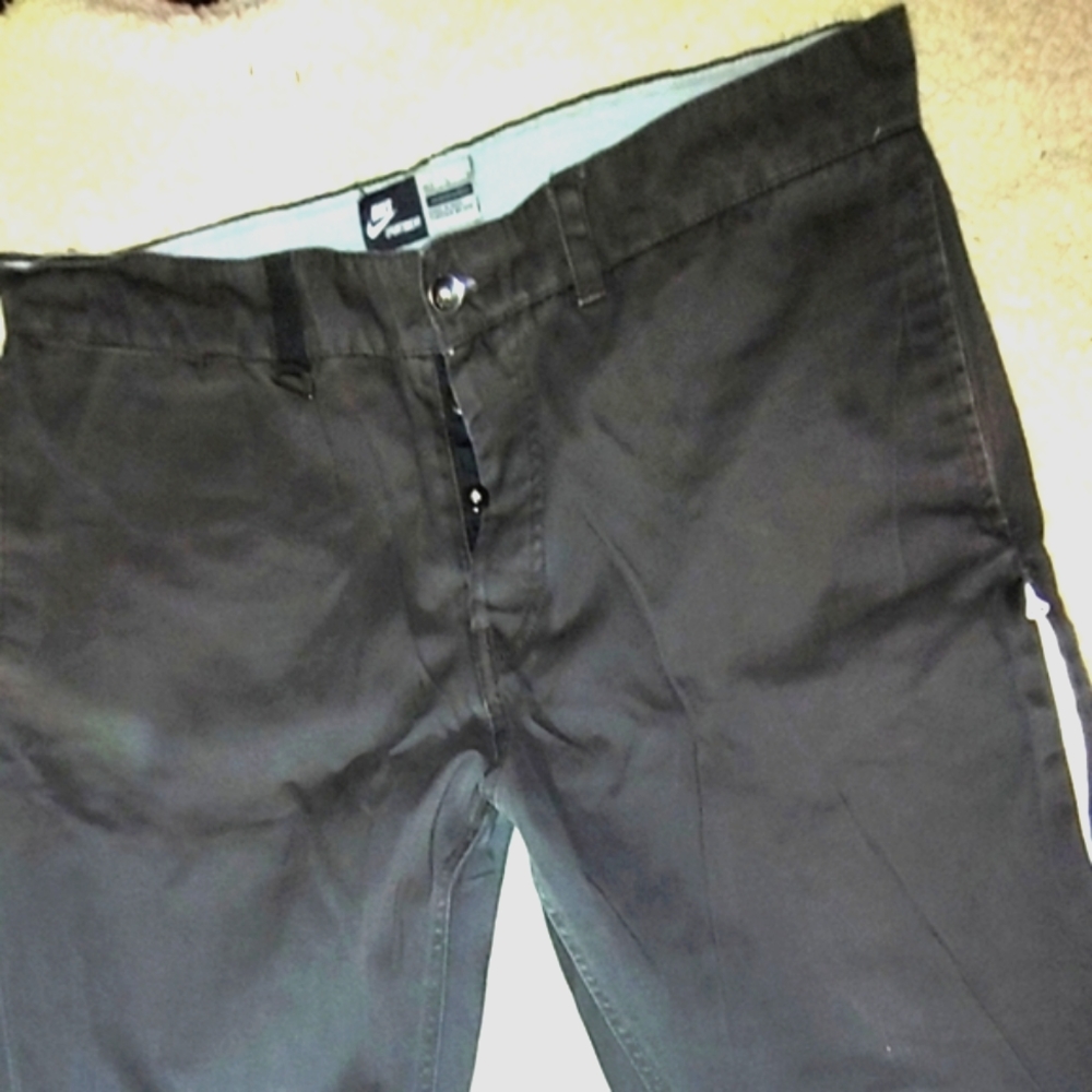 EUC NIKE Button Fly Jeans - Picture 4 of 8